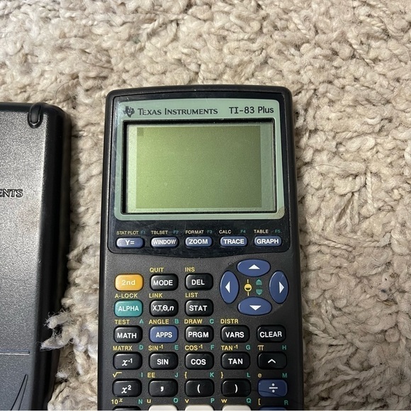 TI-83 plus calculator Texas instruments black - Picture 3 of 6